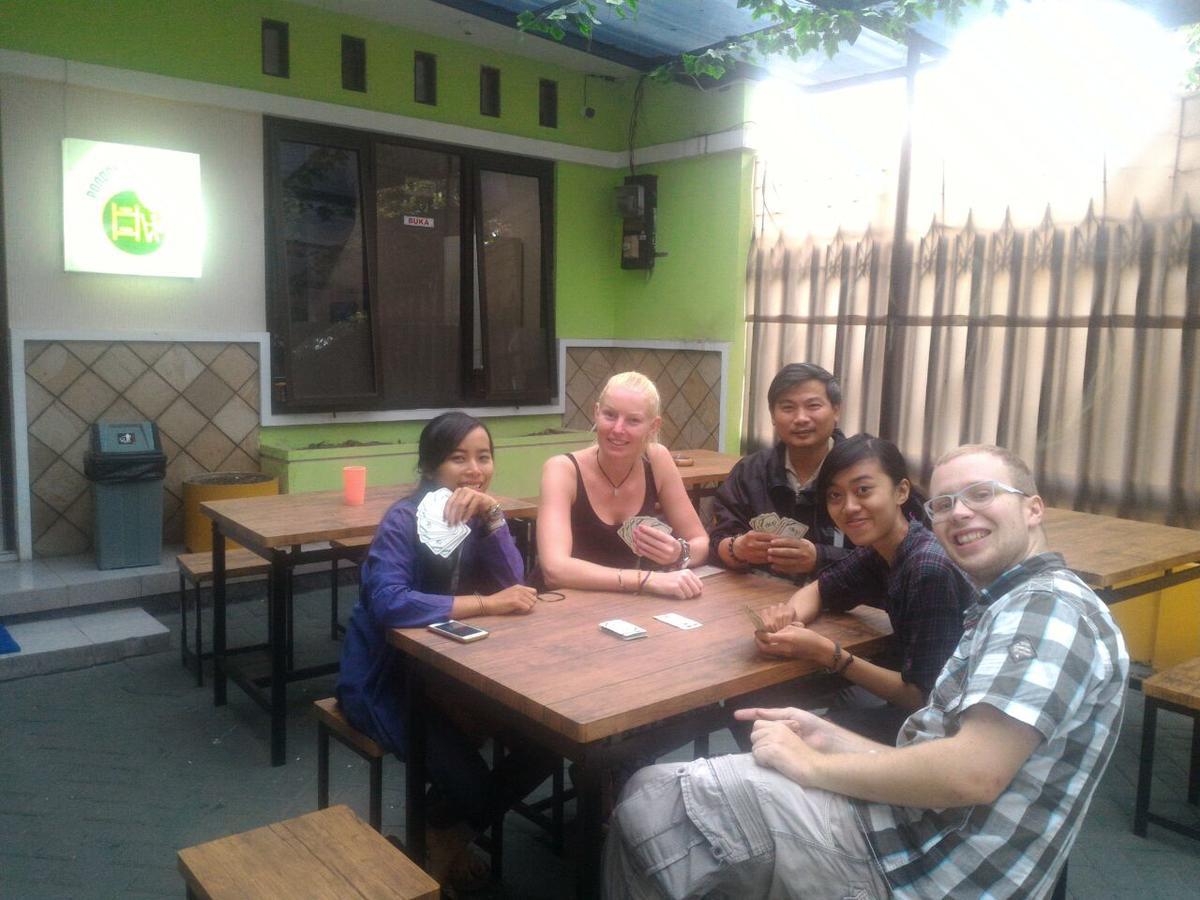 Pondok Backpacker Malang Exterior foto