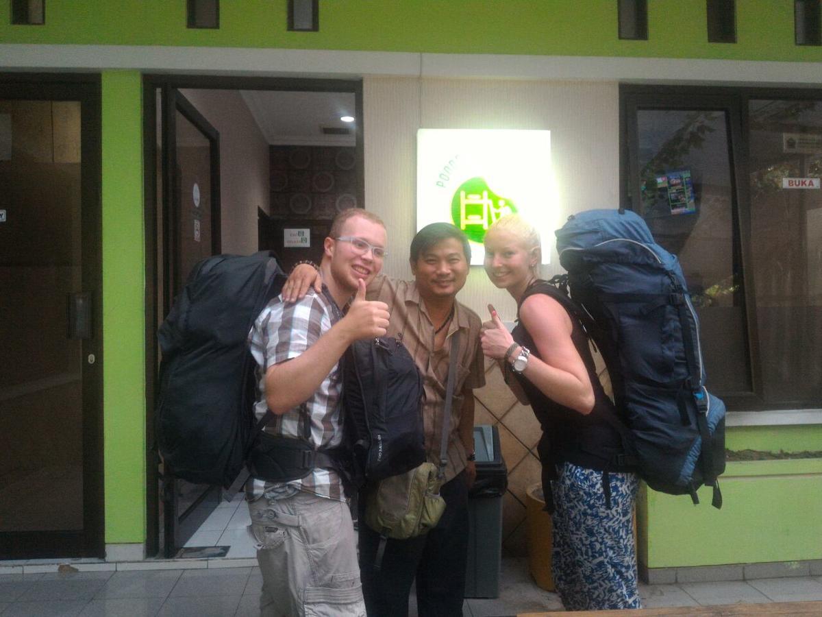Pondok Backpacker Malang Exterior foto